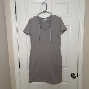 Calvin Klein Light Gray Athleisure Short Sleeve Golf Dress